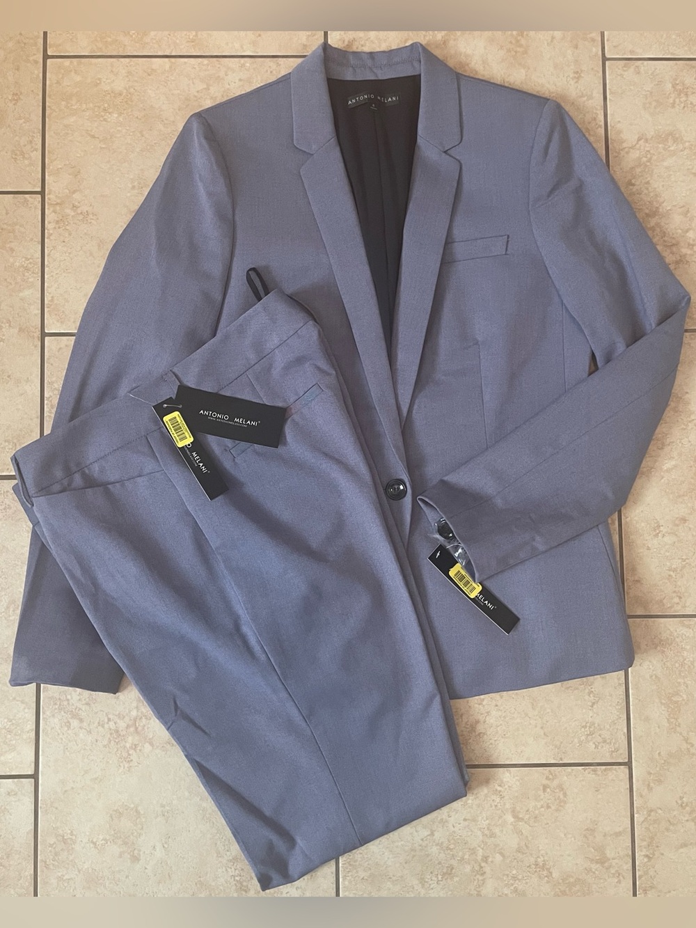 ANTONIO MELANI Women’s Matching Suit (Jacket and Pants)